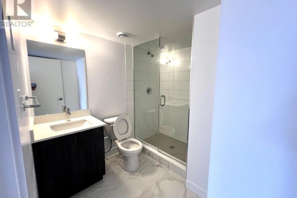 214 - 3 Bancroft Lane E, Richmond Hill, ON L4E1M1 Photo 4