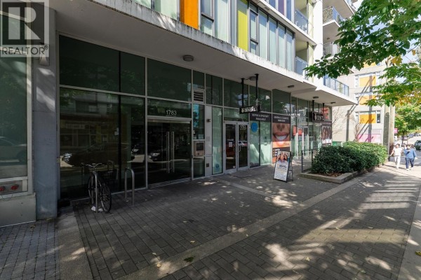 214 1783 Manitoba Street, Vancouver, BC V5Y0K1 Photo 2