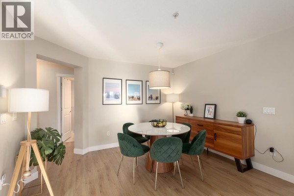 214 3082 Dayanee Springs Boulevard, Coquitlam, BC V3E0A3 Photo 4