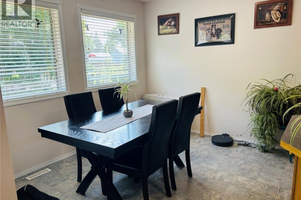 4pc Bathroom - 214 3rd Street Ne, Watson, SK S0K4V0 Photo 5