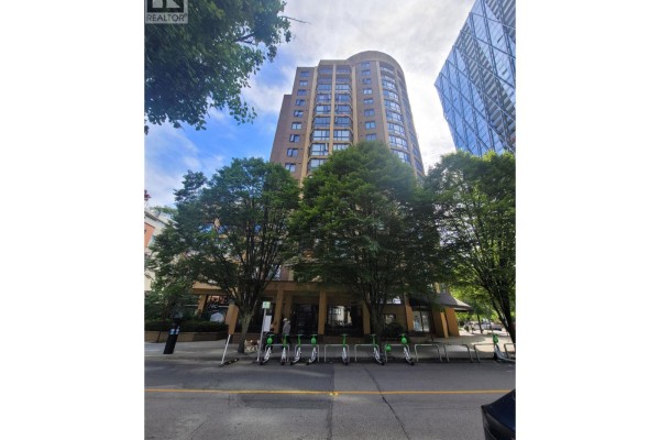 214 488 Helmcken Street, Vancouver, BC V6B6E4 Photo 2