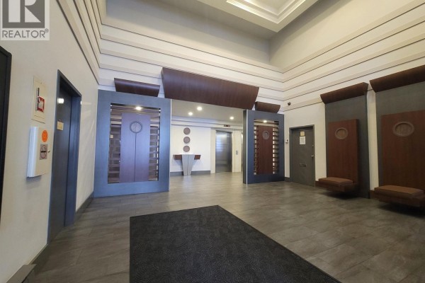 214 488 Helmcken Street, Vancouver, BC V6B6E4 Photo 3