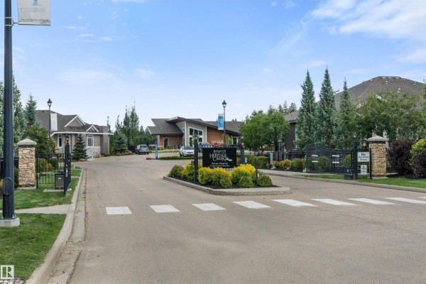 Family room - #214 50 Heatherglen Dr, Spruce Grove, AB T7X0R6 Photo 4