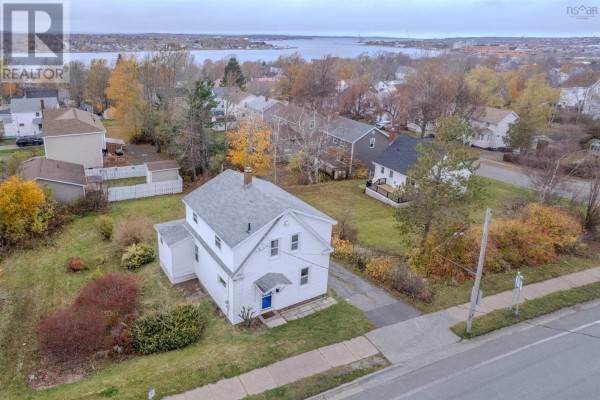214 Alexandra Street, Sydney, NS, photo 3