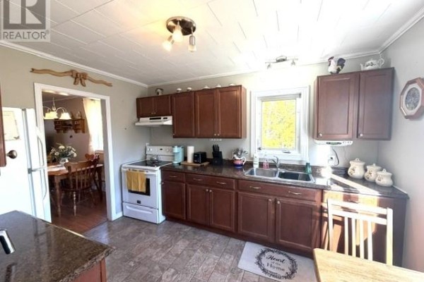 Primary Bedroom - 214 Balbo Drive, Clarenville, NL A5A4A9 Photo 3