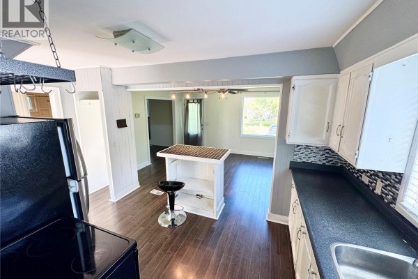 214 Bates Street, Earl Grey, SK, photo 3