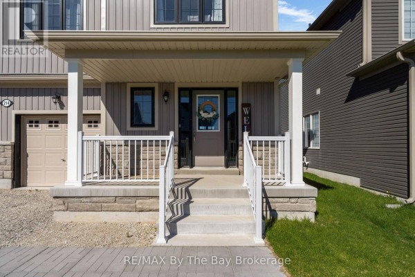 214 Cubitt Street, Clearview, ON L0M1S0 Photo 3