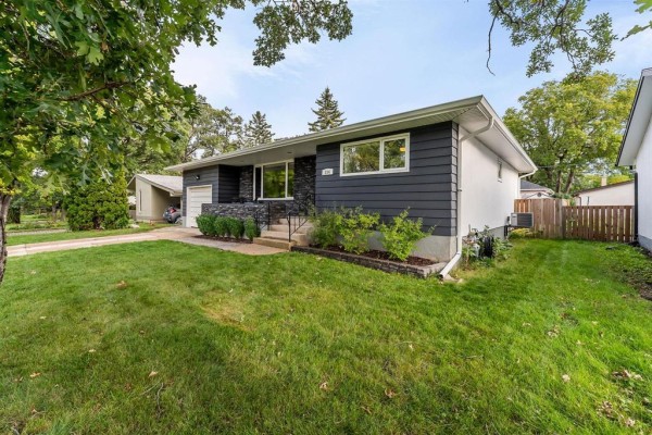 Eat in kitchen - 214 Parkville Bay, Winnipeg, MB R2M2J5 Photo 2
