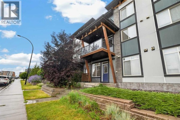 Den - 214 Seton Passage Se, Calgary, AB T2X0C1 Photo 2