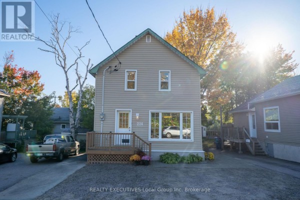 214 Victoria Street E, North Bay, ON P1B1P5 Photo 3
