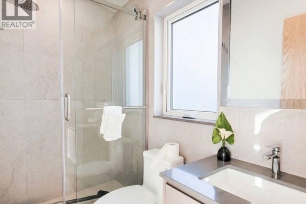 2141 Jefferson Avenue, West Vancouver, BC V7V2A6 Photo 3