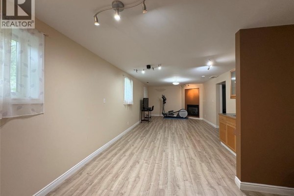 2141 Longfellow Unit# Lower, Windsor, ON N9B3J5 Photo 5