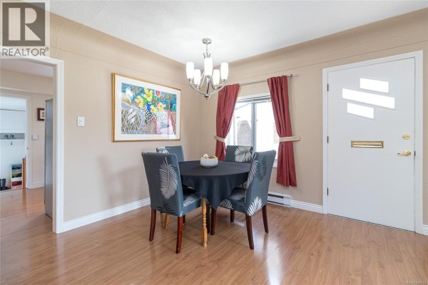 Bedroom - 2142 Lannon Way, Sidney, BC V8L4K2 Photo 5