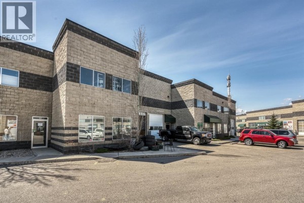 215, 32 Westwinds Crescent Ne, Calgary, AB T3J5L3 Photo 2
