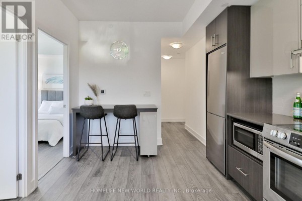Bedroom 2 - 215 - 188 Fairview Mall Drive, Toronto, ON M2J0H7 Photo 5