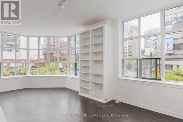 Dining room - 215 - 438 Richmond Street W, Toronto, ON M5V3S6 Photo 2