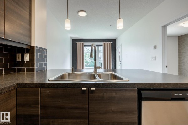 Kitchen - #215 2590 Anderson Wy Sw, Edmonton, AB T6W0R2 Photo 2