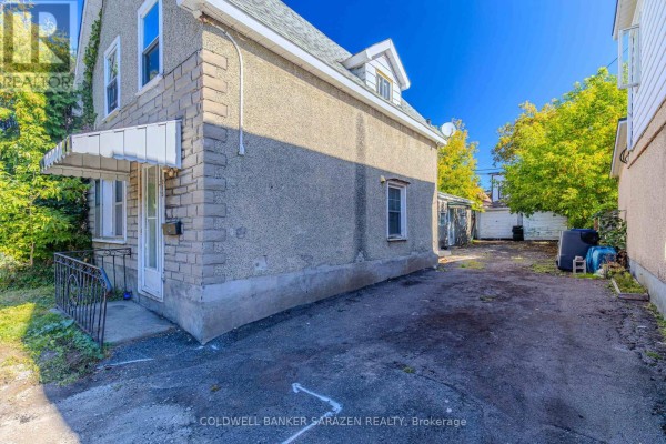 215 Desrosiers Street, Ottawa, ON K1L7T2 Photo 4