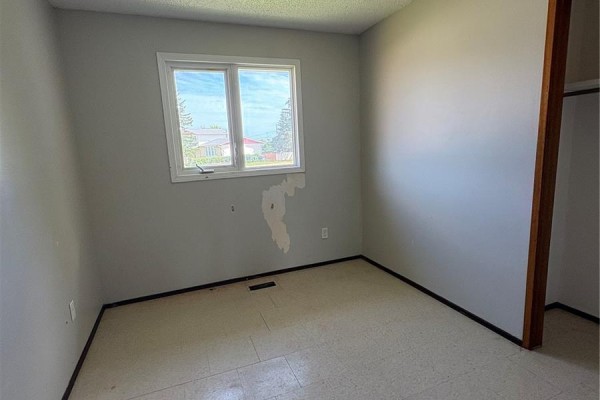 Bedroom - 215 Granatier Avenue, Lestock, SK S0A2C0 Photo 5