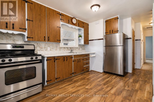 215 Highbury Avenue N, London East, ON, photo 3
