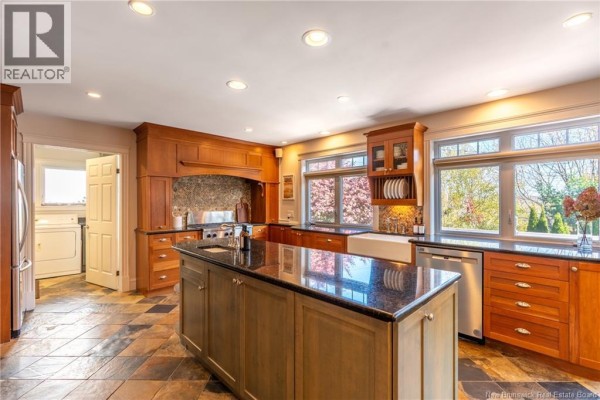 4pc Bathroom - 215 Kimble Drive, Fredericton, NB E3B6Y1 Photo 5