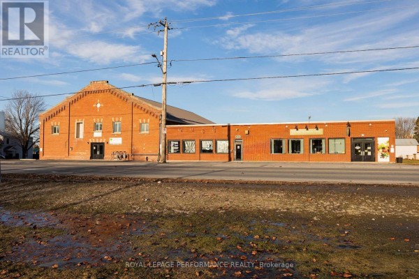 215 Main Street N, North Glengarry, ON, photo 2