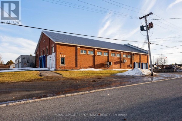 215 Main Street N, North Glengarry, ON K0C1A0 Photo 4