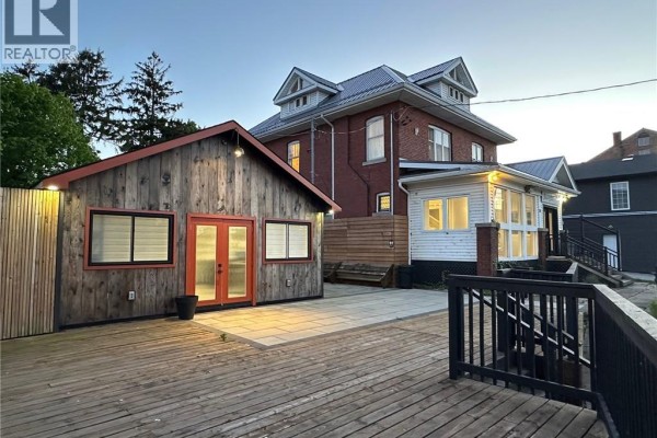 215 Main Street, Port Dover, ON, photo 3