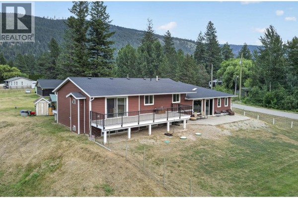Bedroom - 215 Mclure Ferry Road, Mclure, BC V0E2H0 Photo 2