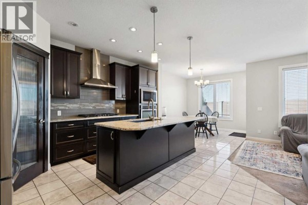 Living room - 215 Redstone Heights Ne, Calgary, AB T3N0T9 Photo 4
