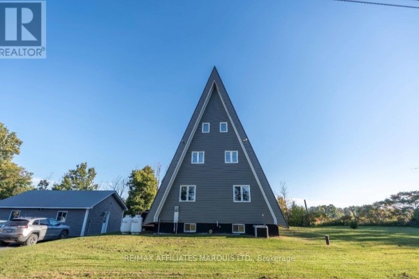 2150 Service Road, Cornwall, ON K6K0B4 Photo 4