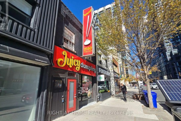 2150 Yonge Street, Toronto, ON M4S2A8 Photo 2