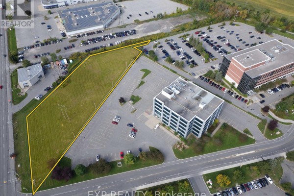 2151 Robertson Road, Ottawa, ON K2H5Z2 Photo 4