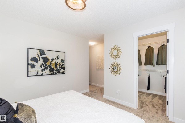 Bedroom 2 - 2152 1 Av Sw, Edmonton, AB T6X3E2 Photo 5