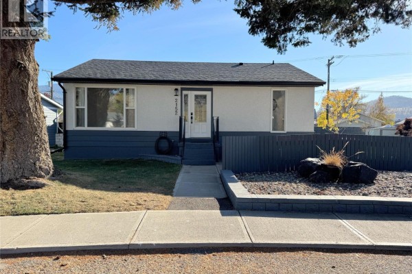 Residential for sale at 2152 Mamette Avenue, Merritt, BC - MLS® kAv1Yx