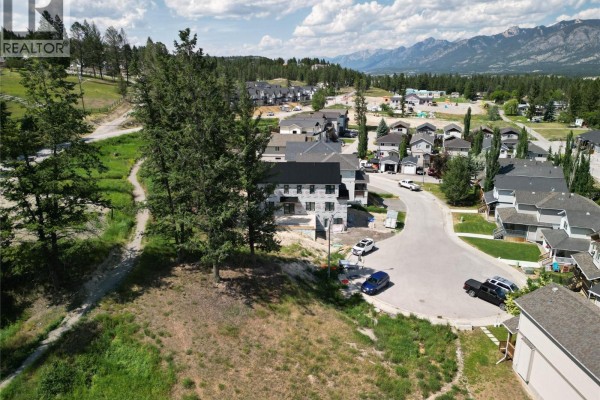 2152 Westside Park View Lot# 20, Invermere, BC, photo 2