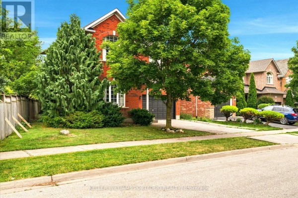 2153 Meadowglen Drive, Oakville, ON, photo 3