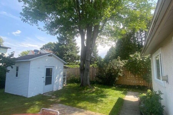 2154 Dutton Crescent, Ottawa, ON K1J6K4 Photo 4