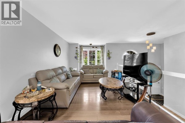 4pc Bathroom - 2156 Dominion Boulevard, Windsor, ON N9B3H9 Photo 4