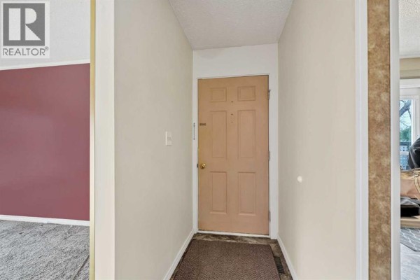 Bedroom - 2158 7 Avenue Ne, Medicine Hat, AB T1C1K5 Photo 5