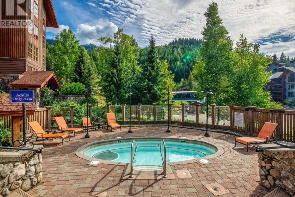 215c 2036 London Lane, Whistler, BC V8E0N7 Photo 3
