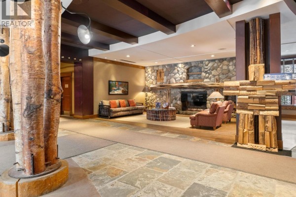 215c 2036 London Lane, Whistler, BC V8E0N7 Photo 4