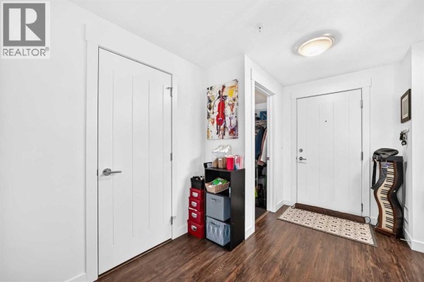 2pc Bathroom - 216, 45 Aspenmont Heights Sw, Calgary, AB T3H0E6 Photo 4