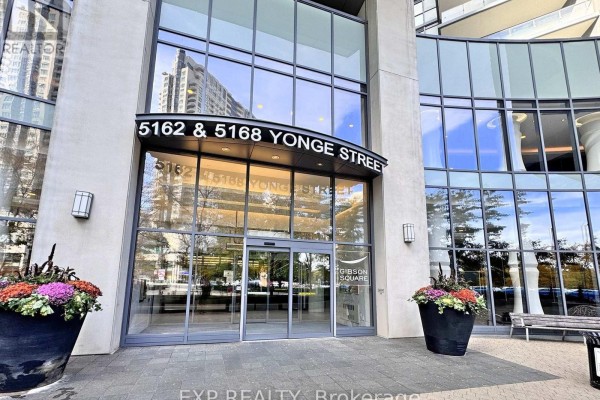 Bedroom 2 - 216 - 5168 Yonge Street, Toronto, ON M2N0G1 Photo 2