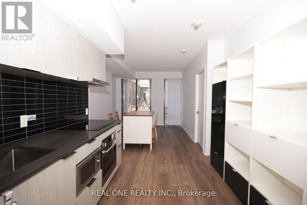 Primary Bedroom - 216 - 60 Shuter Street, Toronto, ON M5B1A8 Photo 4
