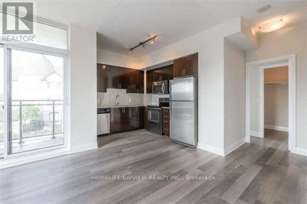 Kitchen - 216 - 95 North Park Road, Vaughan, ON L4J0J1 Photo 3