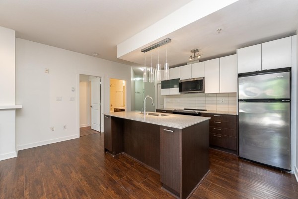 216 13339 102a Avenue, Surrey, BC V3T0C5 Photo 5