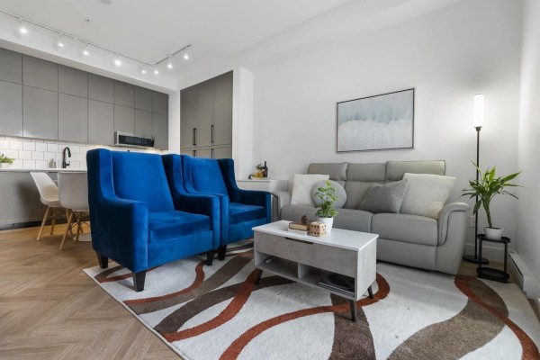216 13933 105 Boulevard, Surrey, BC V3T0R6 Photo 4