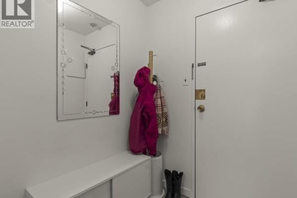 216 1545 E 2nd Avenue, Vancouver, BC V5N1C8 Photo 3