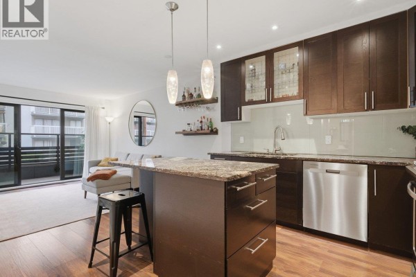 216 1549 Kitchener Street, Vancouver, BC V5L2V8 Photo 2
